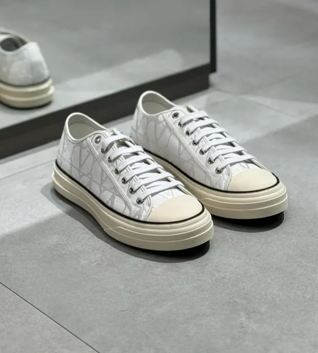 Valentino Sneakers-450-3