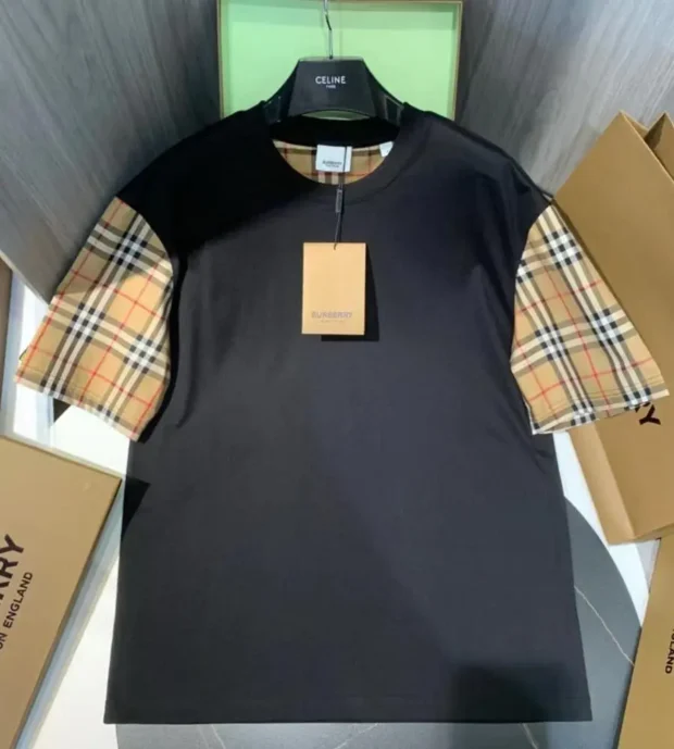 Burberry T-Shirt 250-82