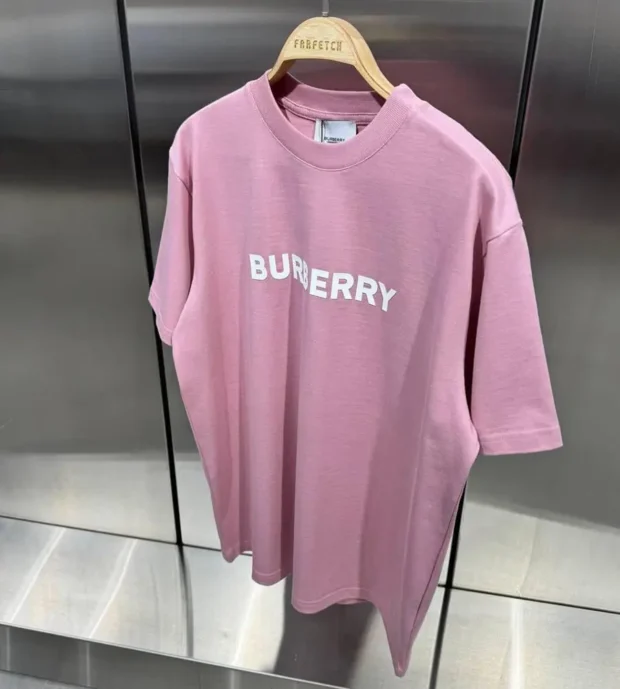 Burberry T-Shirt 250-89