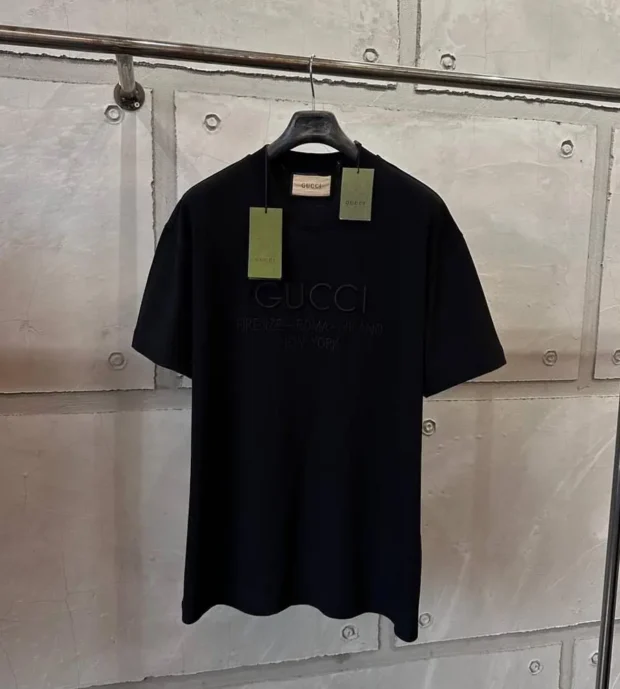 Gucci T Shirt-250-11
