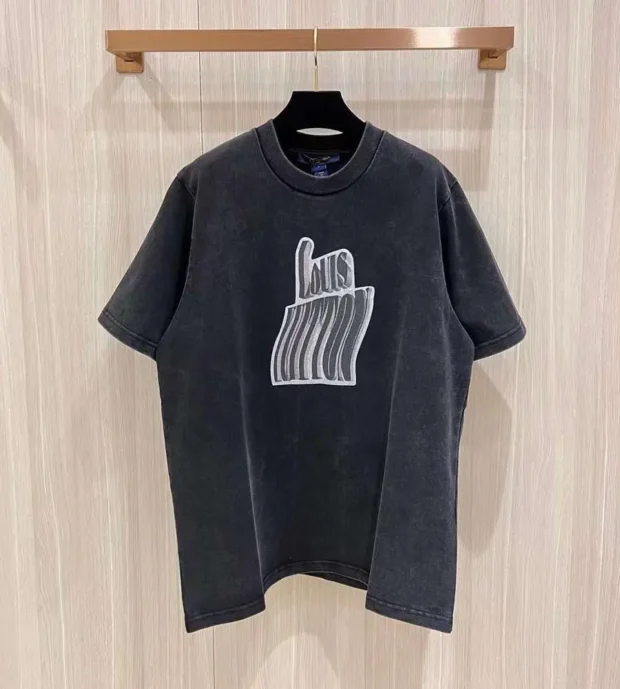 LV T Shirt-250-10