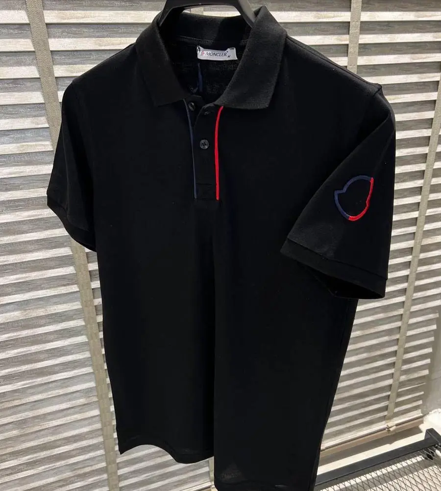 Moncler T-Shirt 250-23