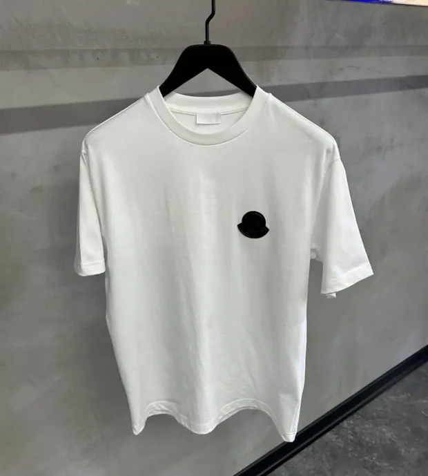 Moncler T-Shirt 250-26