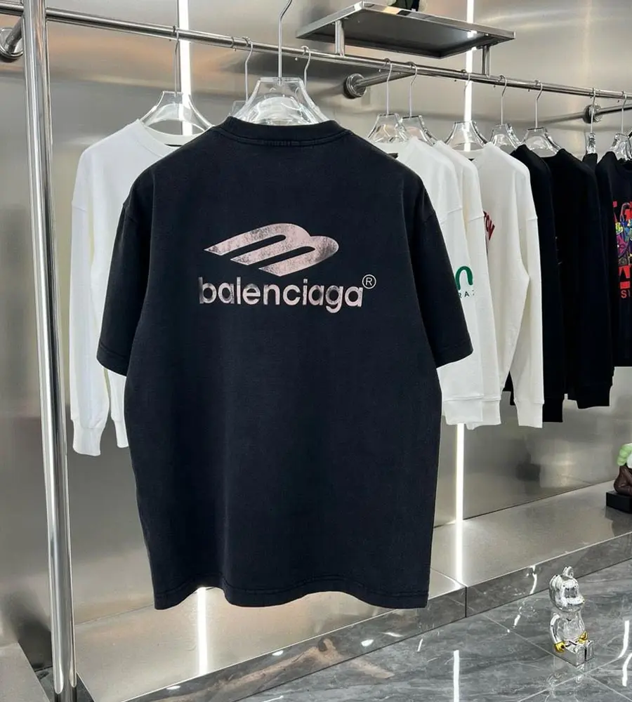 Balenciaga T Shirt 280-18 - Image 2