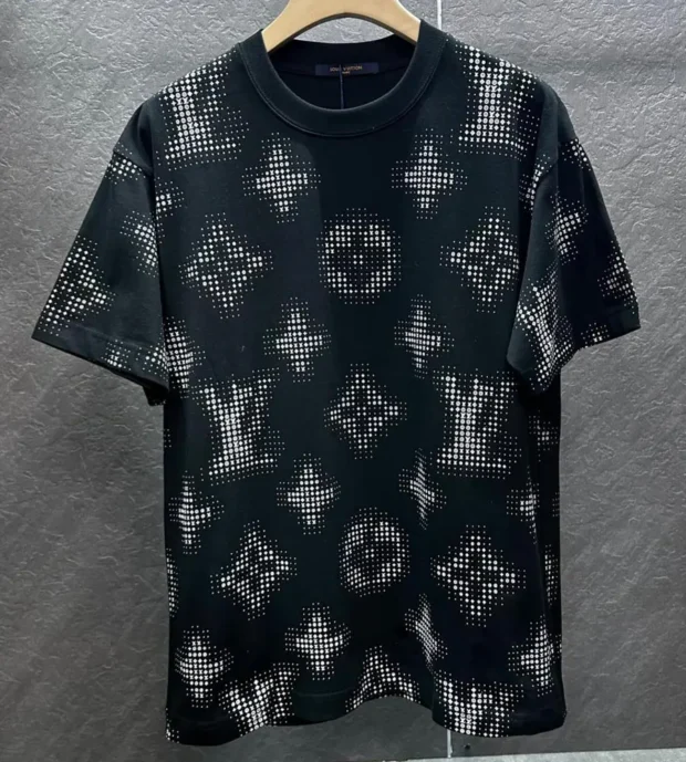 LV T Shirt-250-26