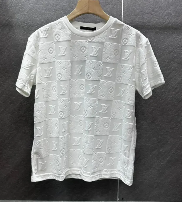 LV T Shirt-250-32