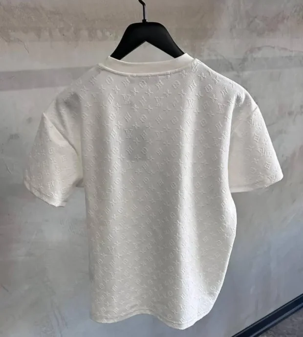 LV T Shirt-250-46 - Image 2