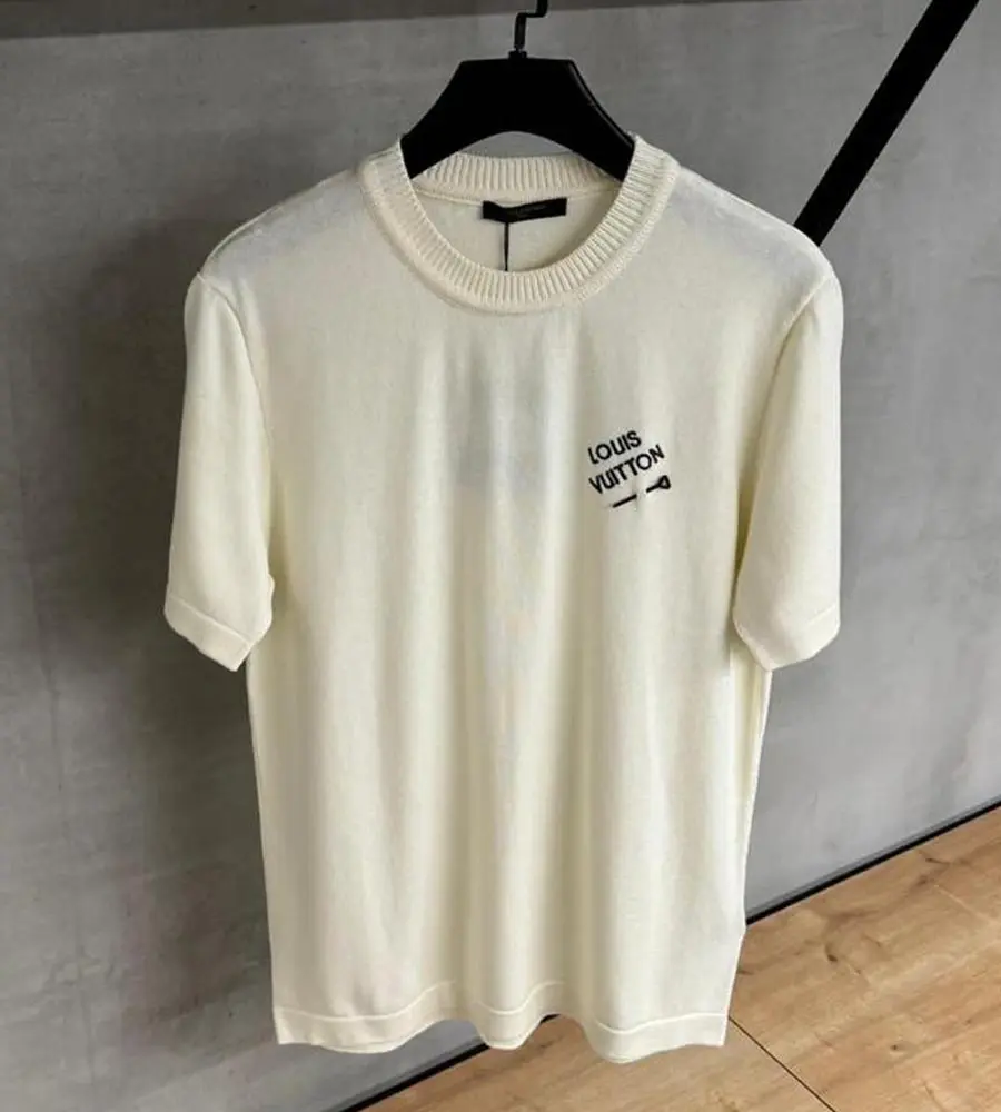 LV T Shirt-250-51