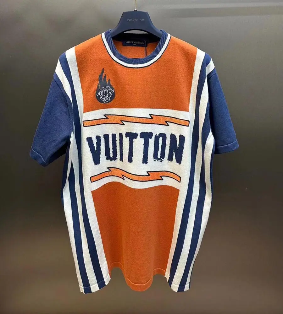 LV T Shirt-250-54
