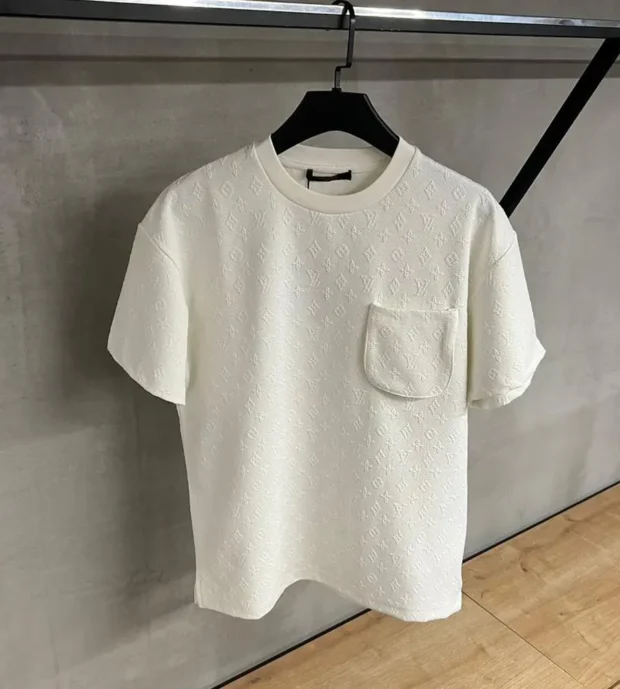 LV T Shirt-270-23