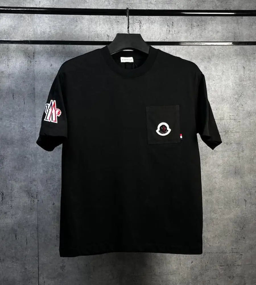 Moncler T-Shirt 250-35