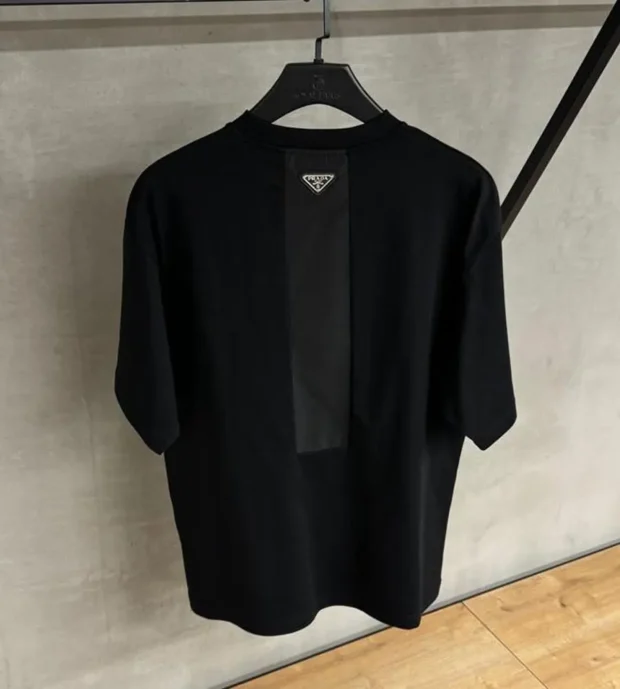 Prada T Shirt 250-65 - Image 2