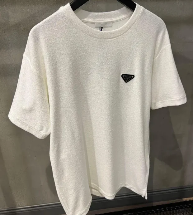 Prada T Shirt 250-74