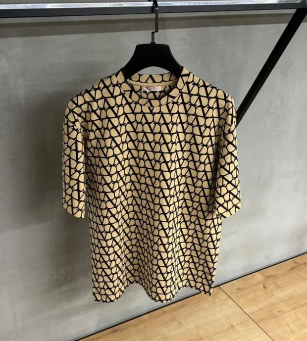 Valentino T-Shirt 250-23