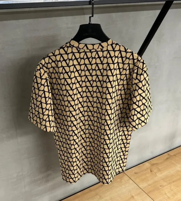 Valentino T-Shirt 250-23 - Image 2