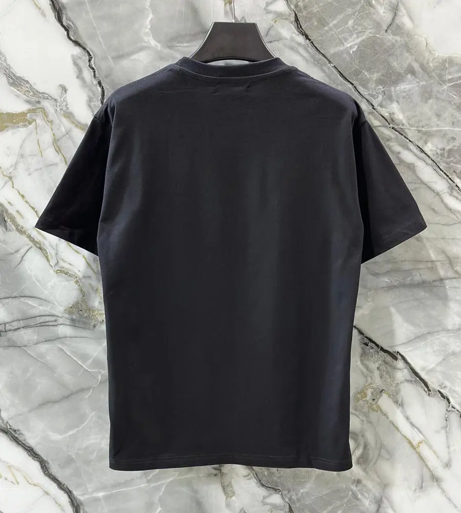 Amiri T Shirt 250-82 - Image 2