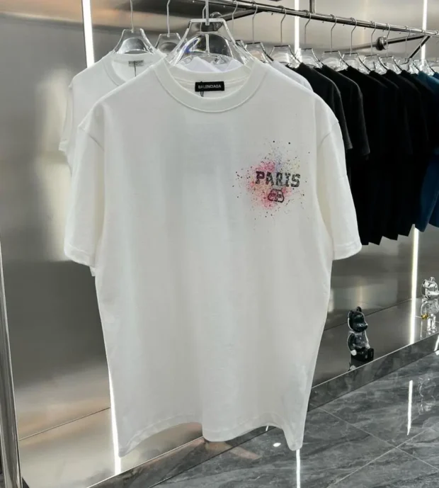 Balenciaga T-Shirt 250-121