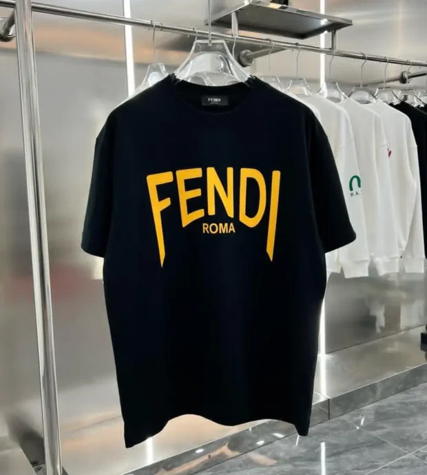 Fendi T-Shirt 250-55