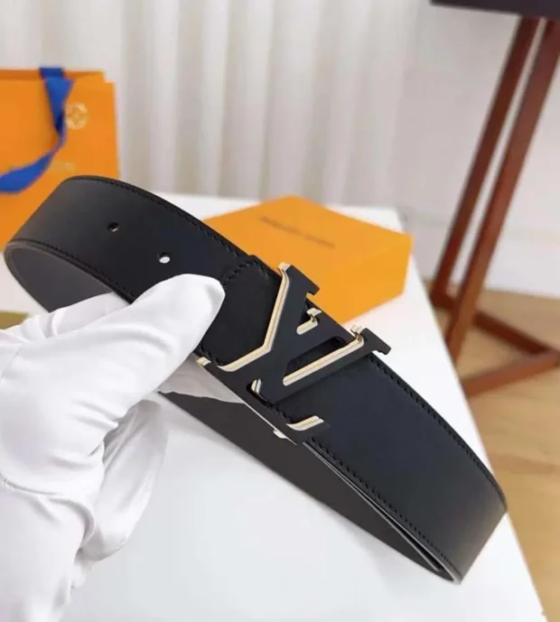 LV Men’s Belt-350-13