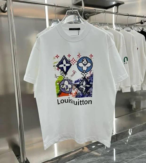 LV T Shirt-250-62