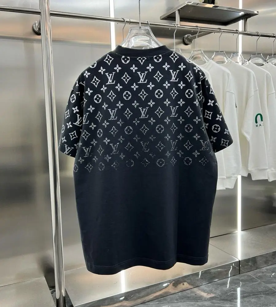 LV T Shirt-250-65 - Image 2
