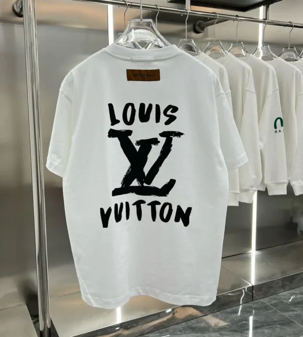LV T Shirt-250-69 - Image 2