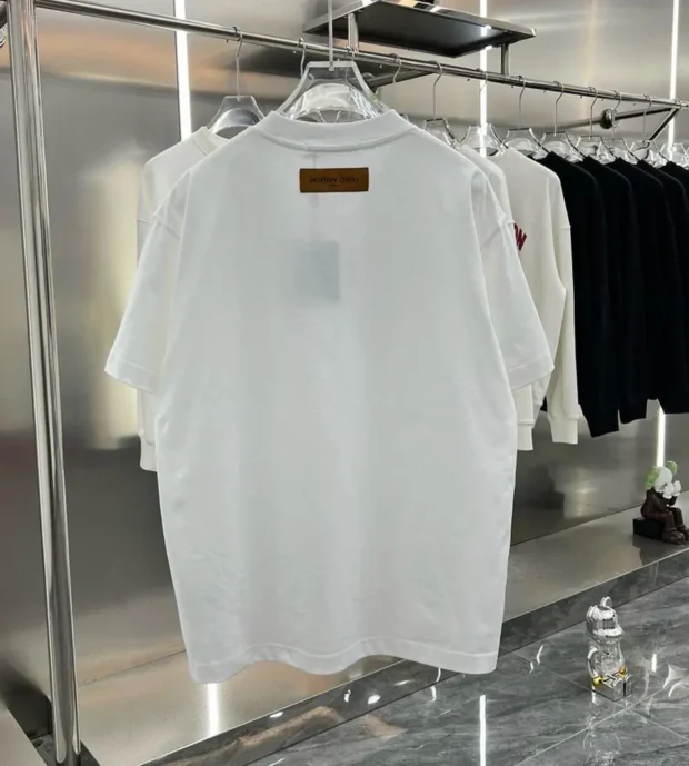 LV T Shirt-250-73 - Image 2