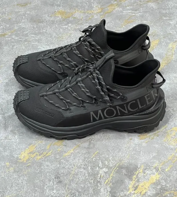 Moncler Shoes-500-1