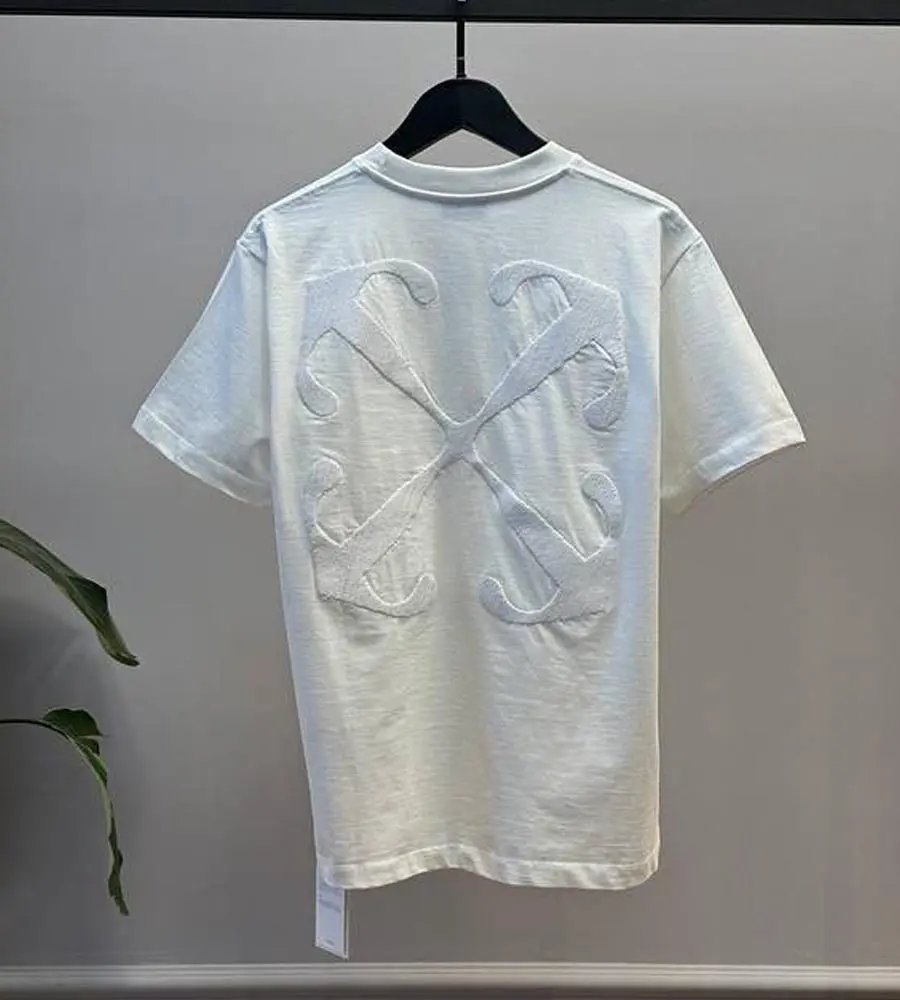 Off-White T Shirt 250-66 - Image 2