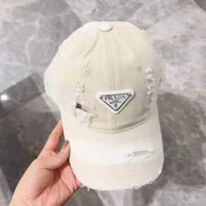 Prada Cap-250-5