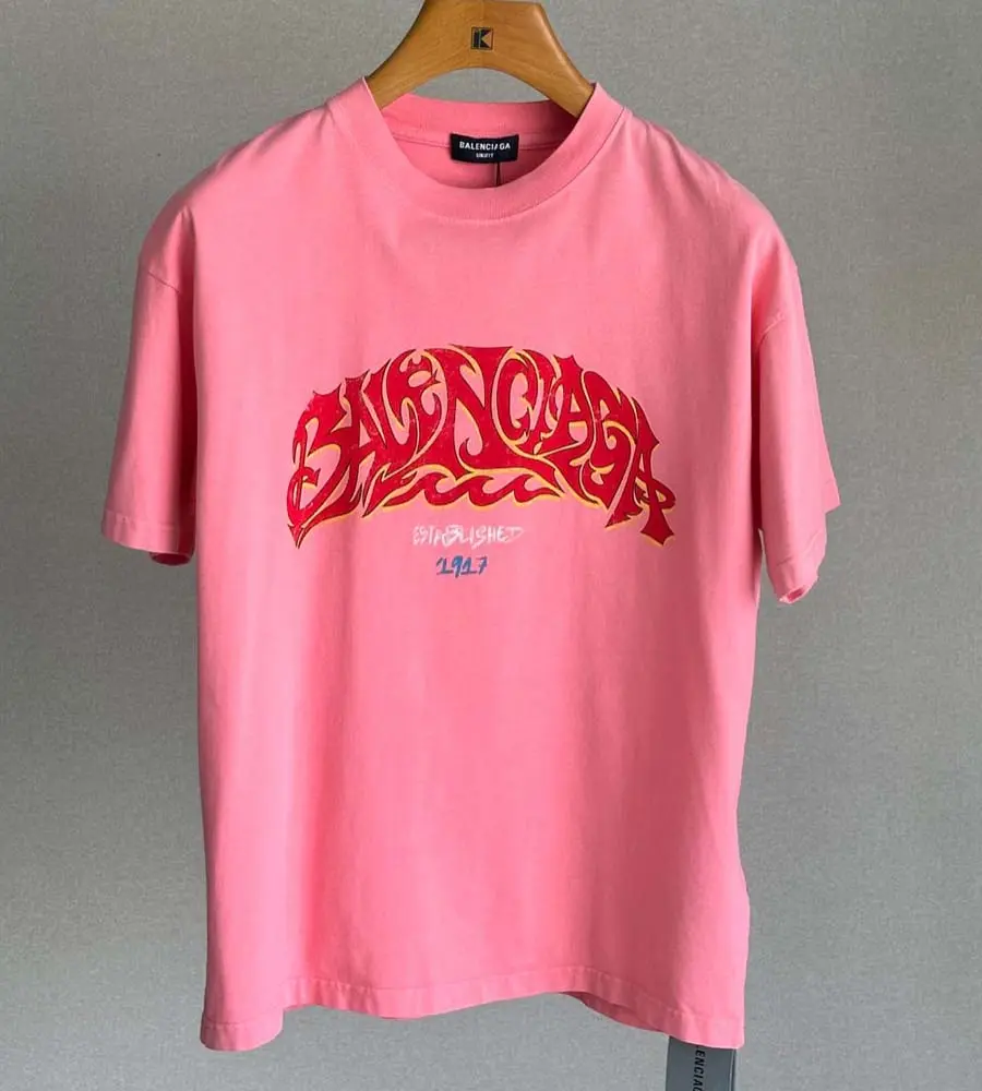 Balenciaga T-Shirt 250-142