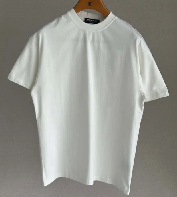 Balenciaga T-Shirt 250-145