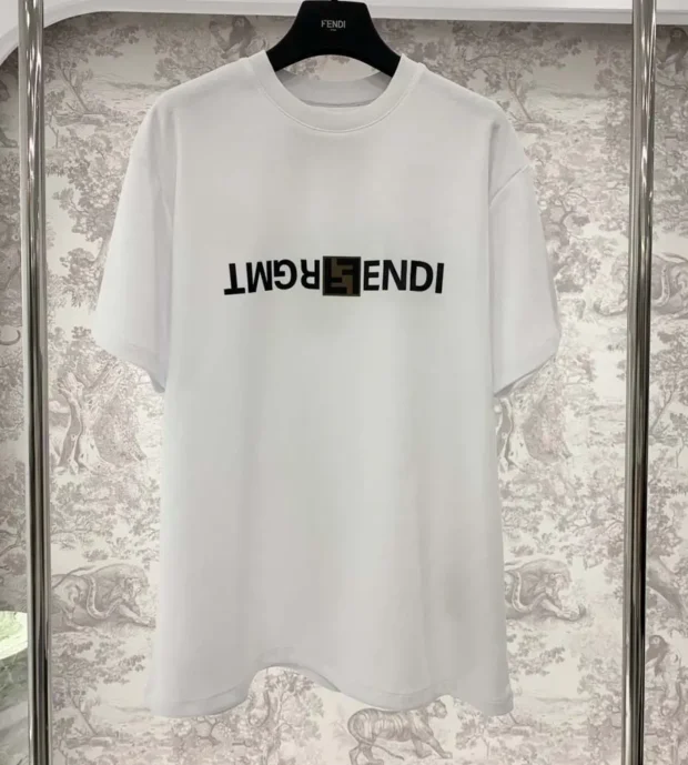 Fendi T-Shirt 250-59