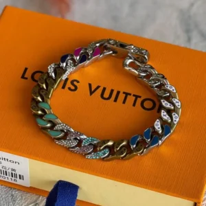 LV Men Bracelet-300-10