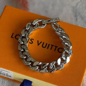LV Men Bracelet-300-4