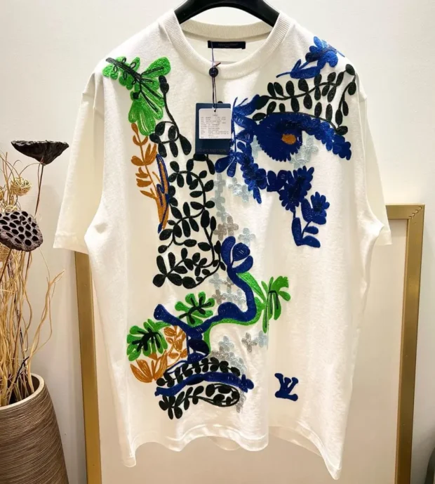 LV T Shirt-300-28
