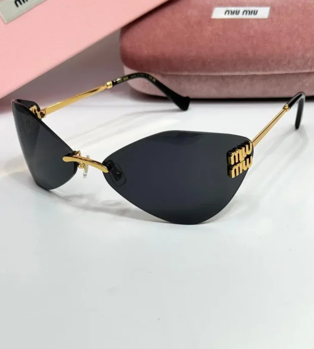 Miu Miu Sunglasses 350-12