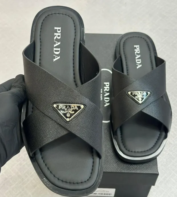 Prada Sleeper 450-1