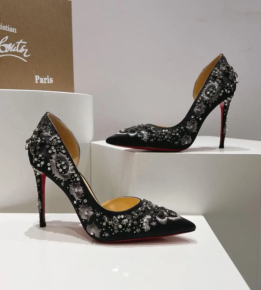 Christian Louboutin Ladies Sandal 600-1