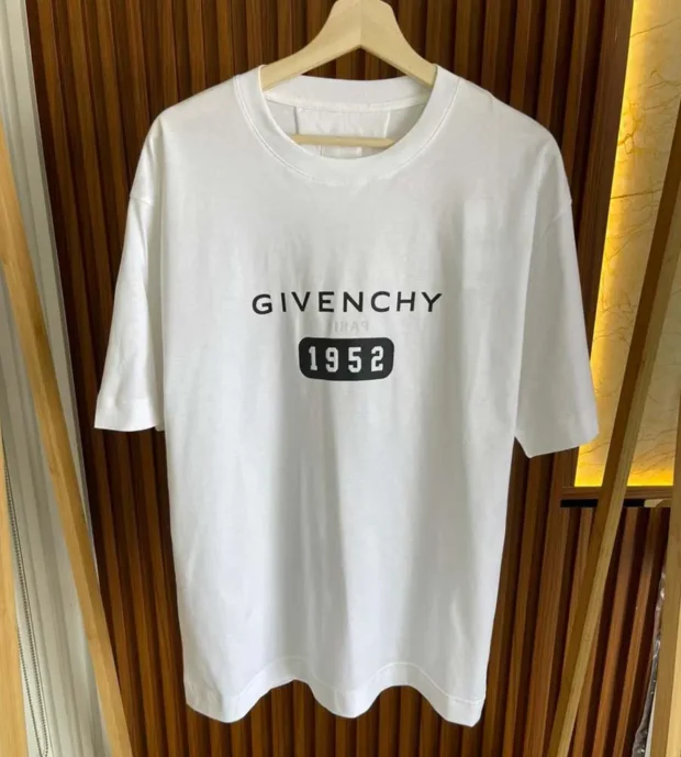 Givenchy T Shirt-250-30