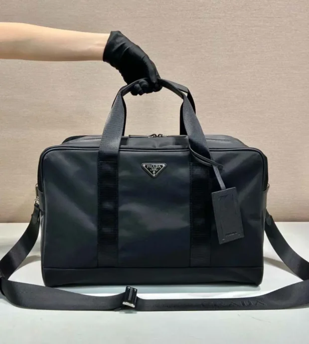 Prada Bag 550-1
