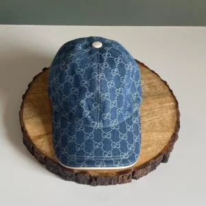 Gucci Cap 250-6
