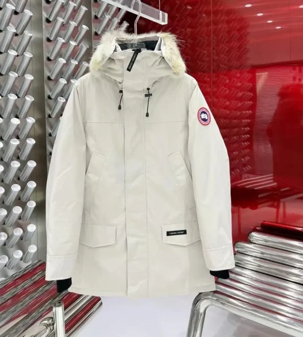 Canada Goose Jacket 900-1