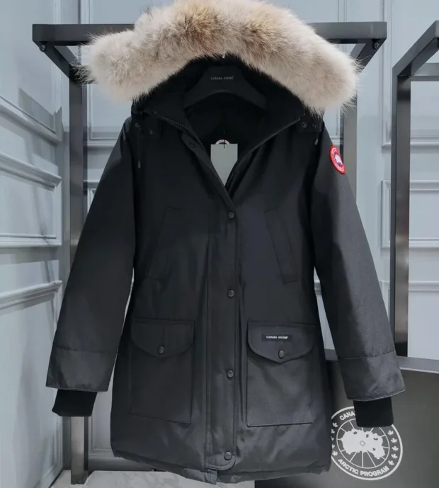Canada Goose Jacket 900-2