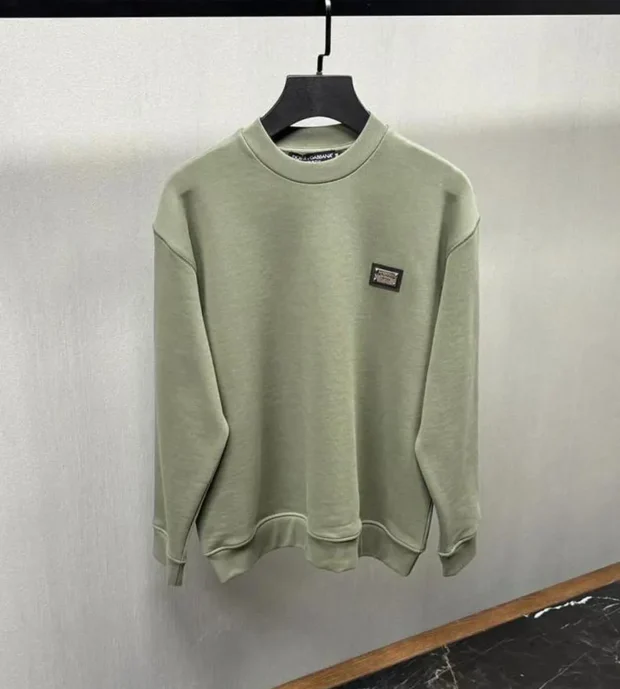 Dolce and Gabbana Sweater 400-4
