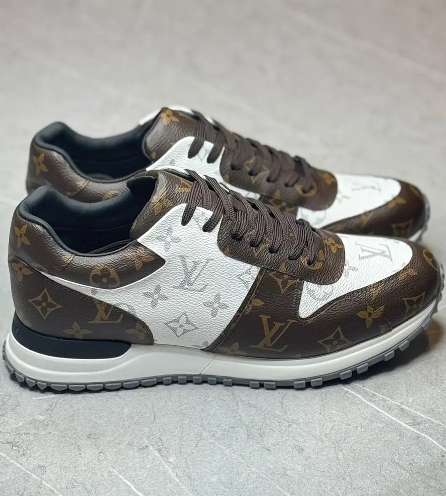 LV Sneakers 650-34