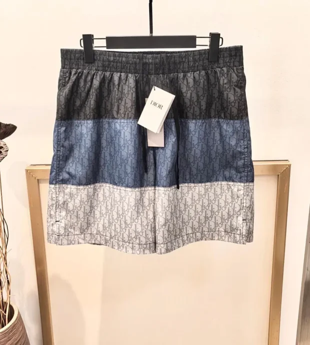 Dior Short-300-1