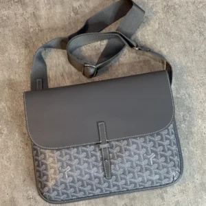 Goyard Coursier Messenger Bag 1050-10