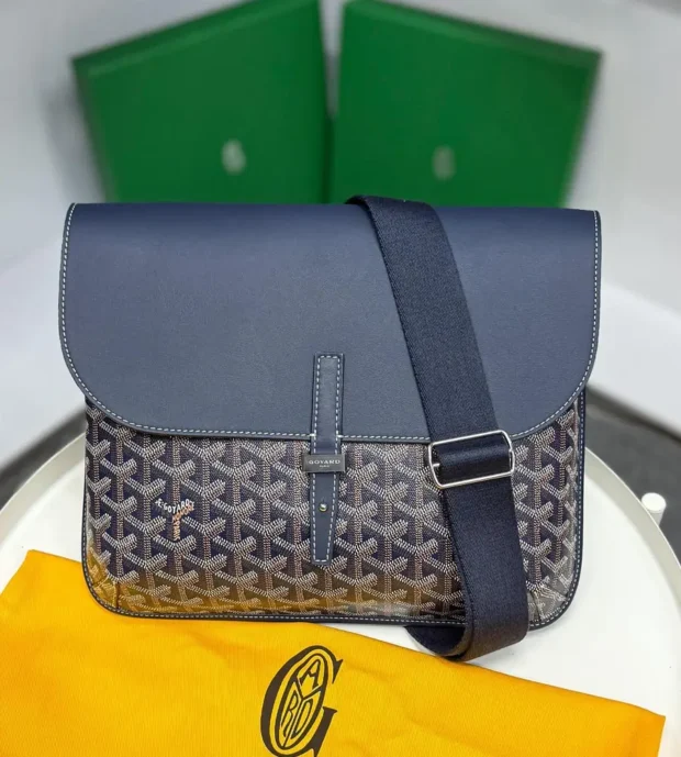 Goyard Coursier Messenger Bag 1050-8