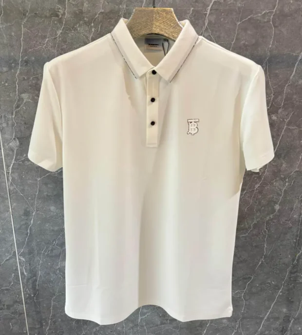 Burberry Men's T-Shirt 300-3